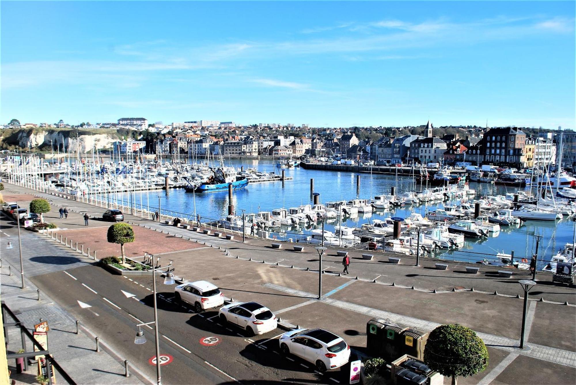 Duplex Avec Vue Sur Le Port De Plaisance Apartment Dieppe Room photo